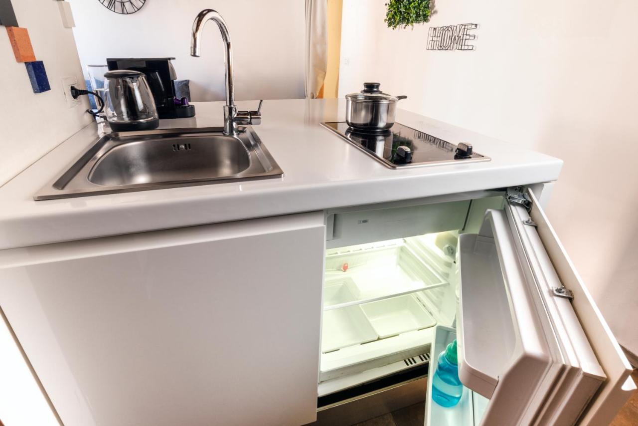 Ponte Postumio Apartment เวโรนา ภายนอก รูปภาพ
