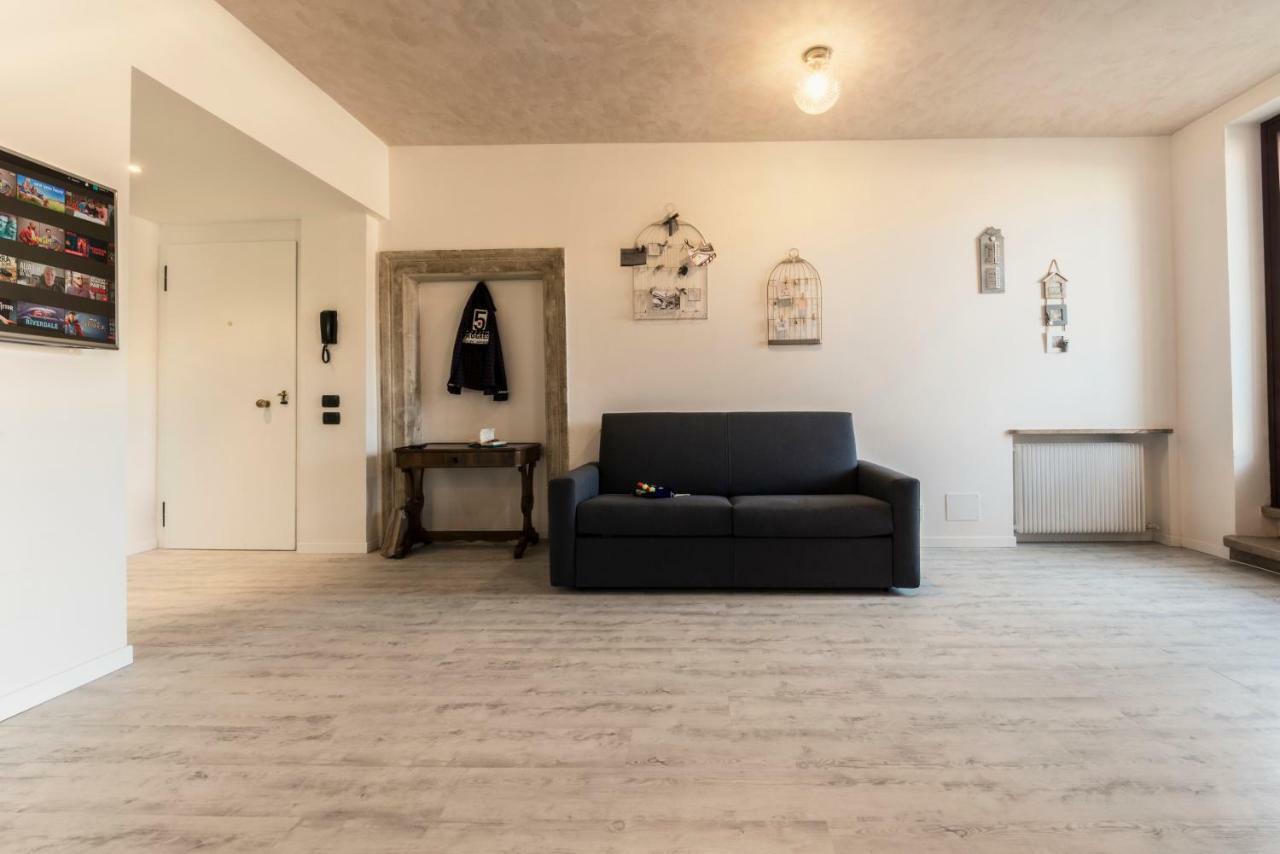 Ponte Postumio Apartment เวโรนา ภายนอก รูปภาพ