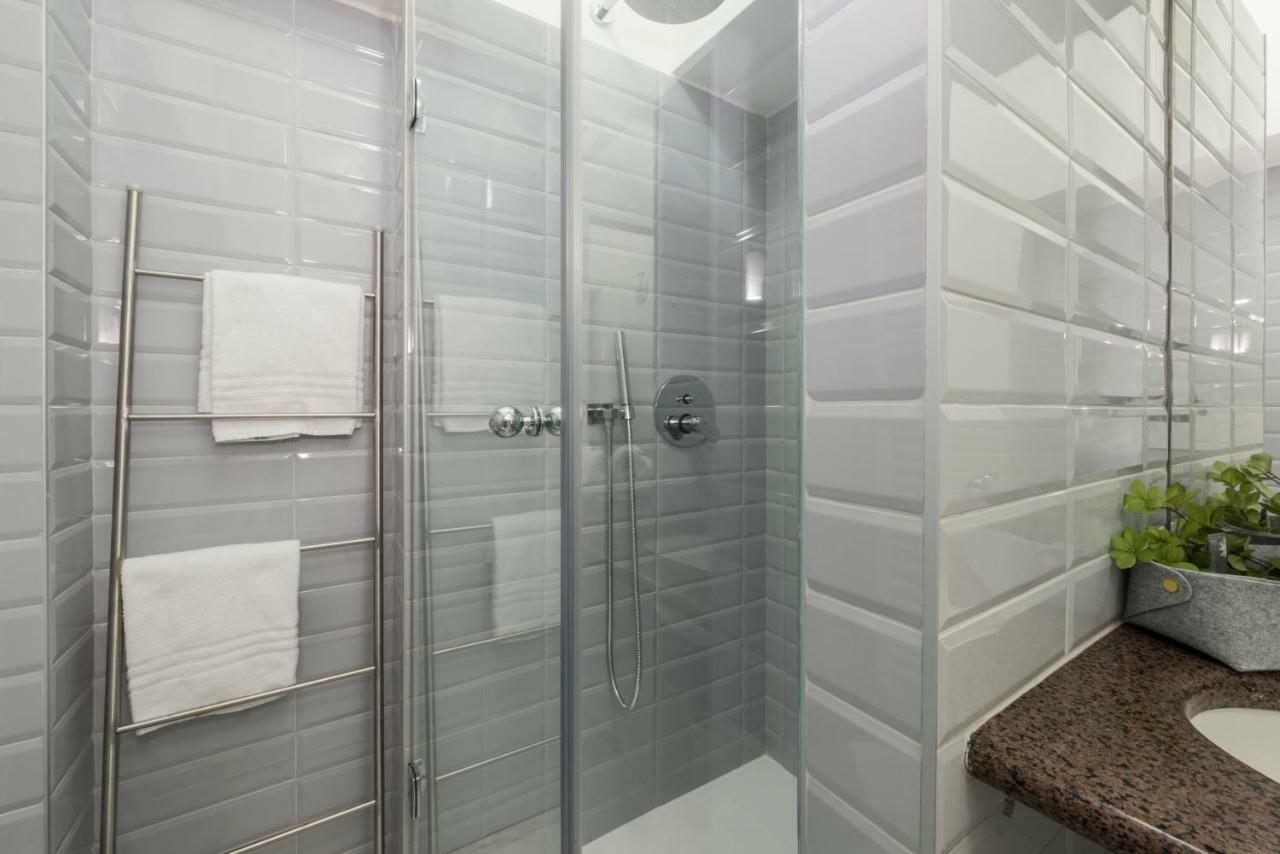 Ponte Postumio Apartment เวโรนา ภายนอก รูปภาพ
