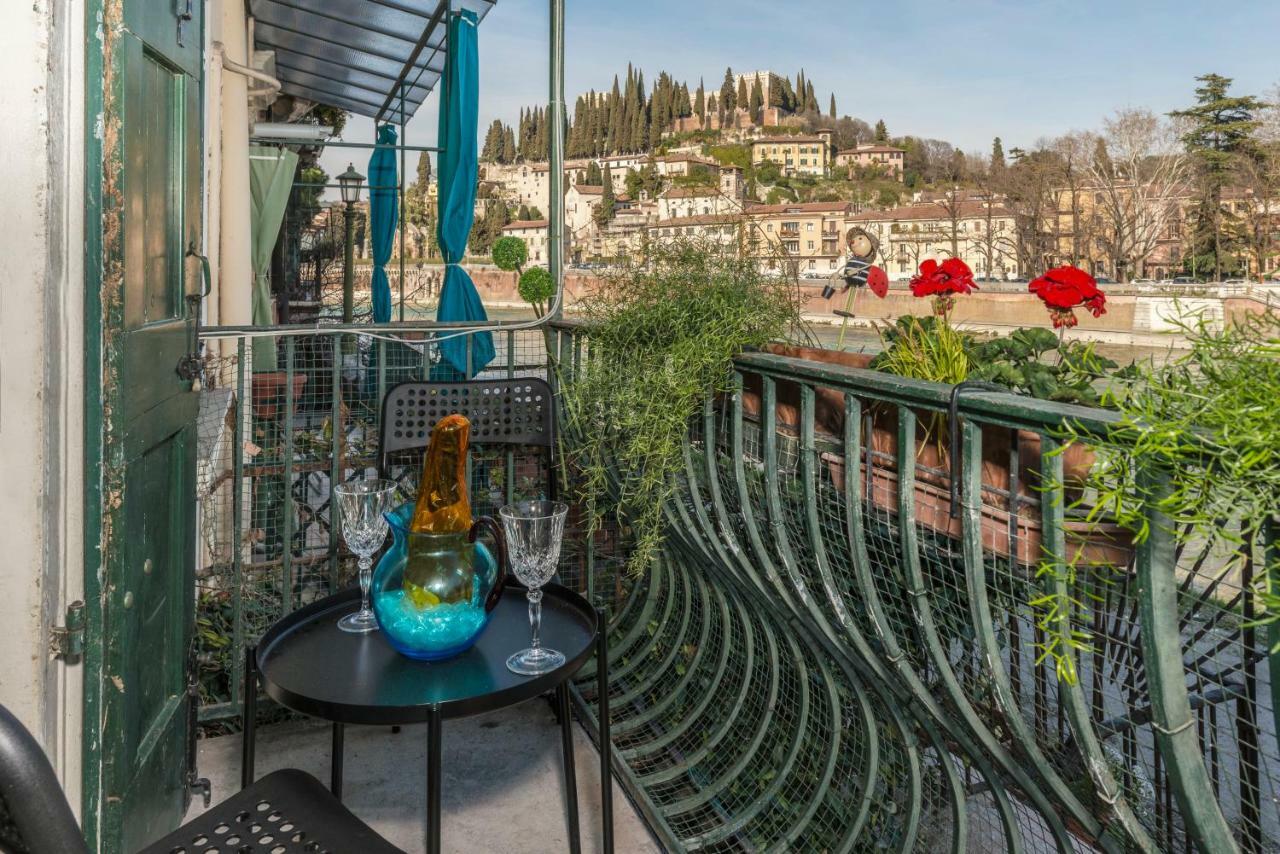 Ponte Postumio Apartment เวโรนา ภายนอก รูปภาพ