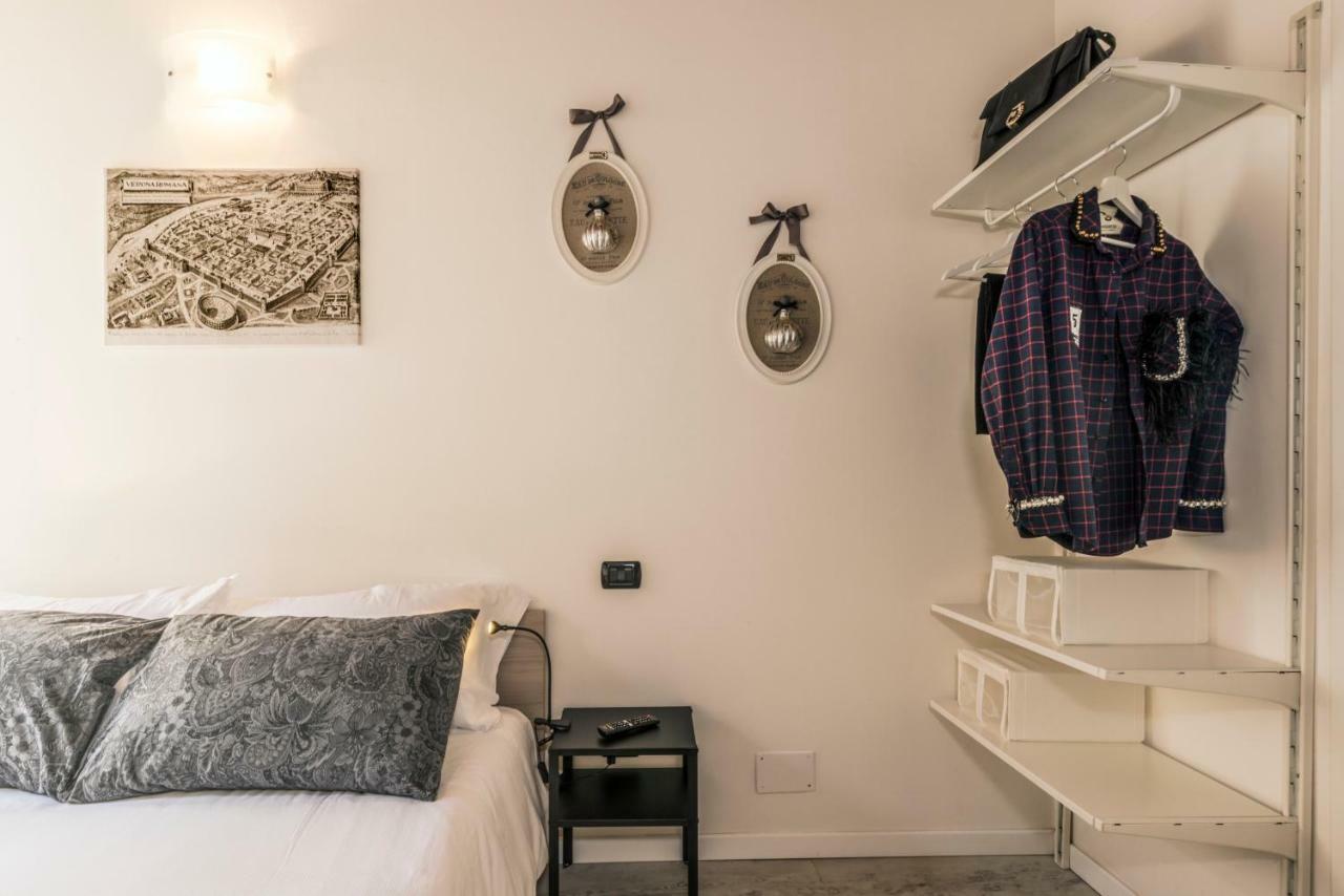 Ponte Postumio Apartment เวโรนา ภายนอก รูปภาพ
