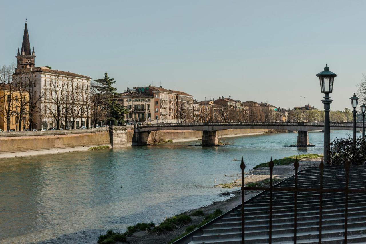 Ponte Postumio Apartment เวโรนา ภายนอก รูปภาพ
